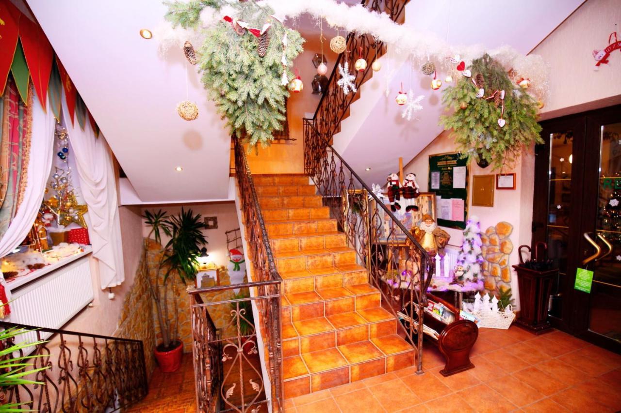 Medzhybozhskiy Zamok Tribukhovtsy Exterior foto