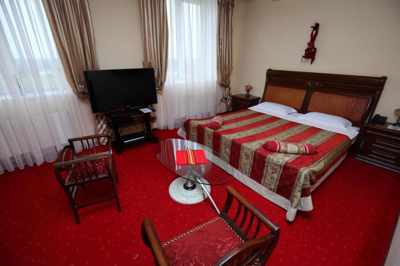 Medzhybozhskiy Zamok Tribukhovtsy Zimmer foto
