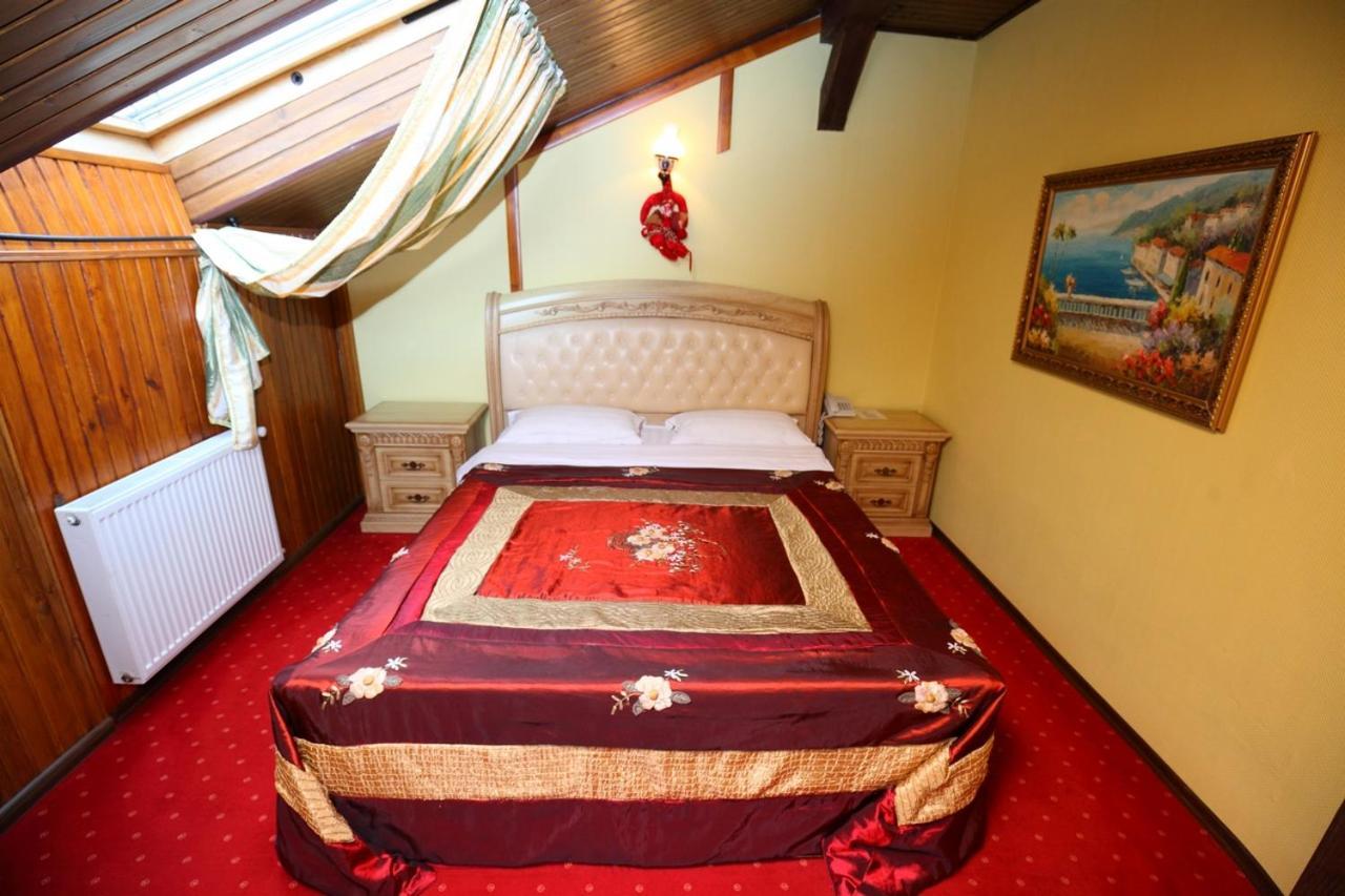 Medzhybozhskiy Zamok Tribukhovtsy Zimmer foto