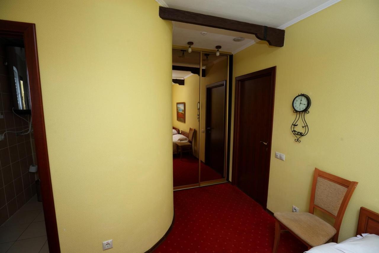 Medzhybozhskiy Zamok Tribukhovtsy Zimmer foto