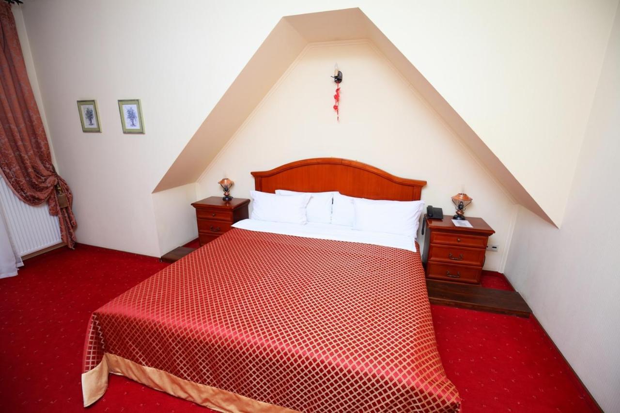 Medzhybozhskiy Zamok Tribukhovtsy Zimmer foto